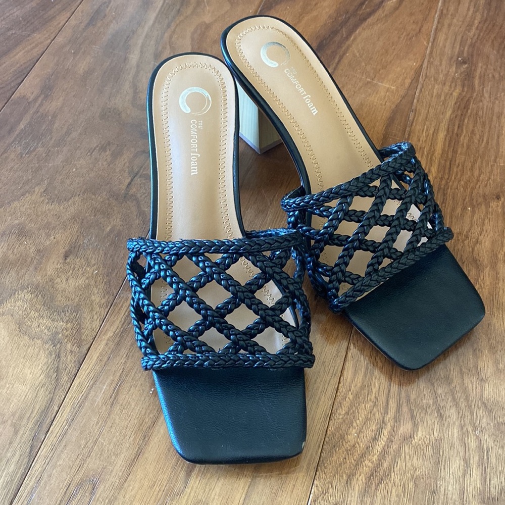 Heels - Picture 6 of 8